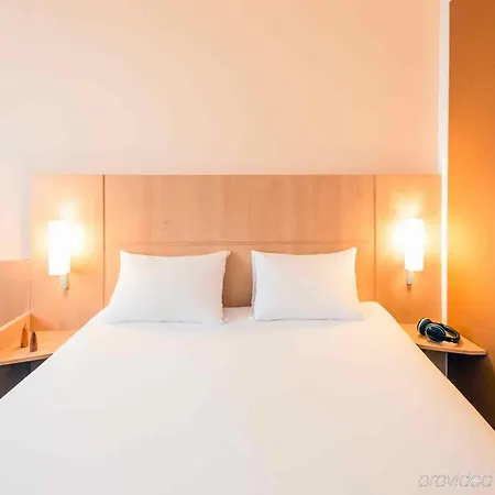 Hotel Ibis Belval 3*