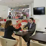 Ibis Belval Szálloda