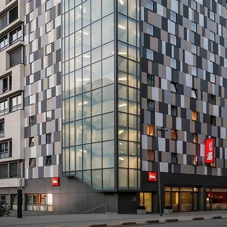 Отель Ibis Belval Есч-Сур-Алзетте