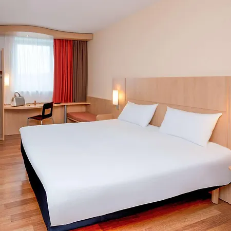 فندق Ibis Belval إيش زور أليتْسّيتِّ