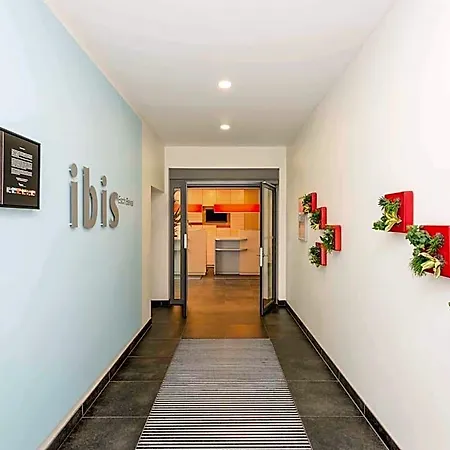 Ibis Belval