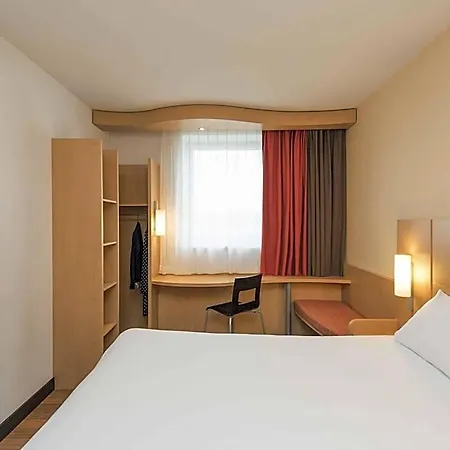 Ibis Belval Hotel 3*