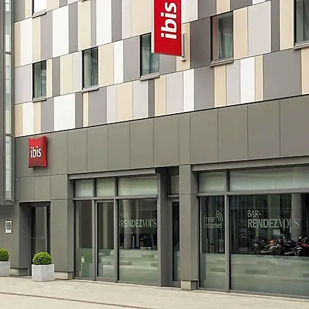 Ibis Belval