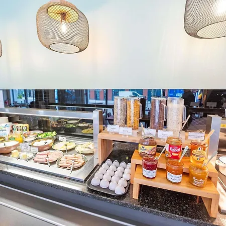 Hotel Ibis Belval