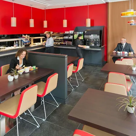 Ibis Belval