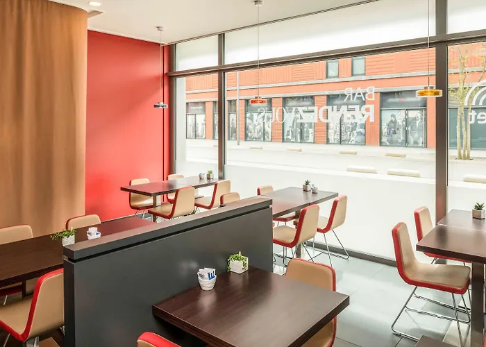 ホテル Ibis Belval