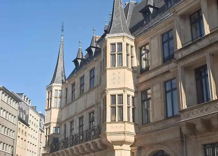 Ibis Belval إيش زور أليتْسّيتِّ